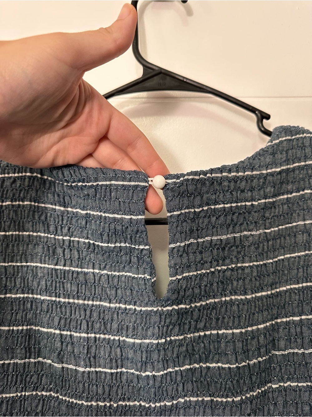 Simplee Amazon Blue Striped Smocked Midi Dress Size L -Runs Small - Picture 8 of 8